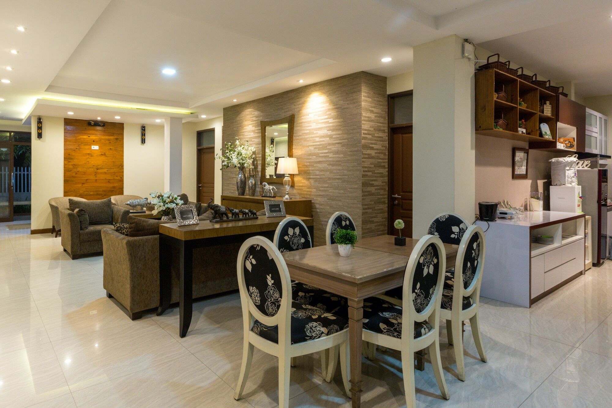 Jayagiri Guesthouse By Belgareti Lembang Eksteriør bilde